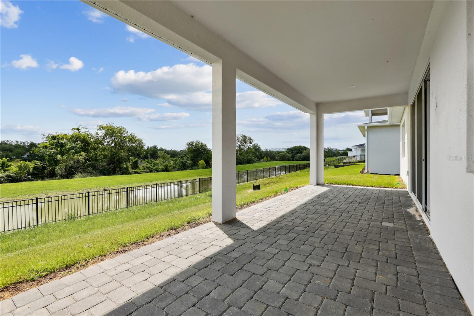 Image 15 of 26 For 1406 Pinecliff Drive