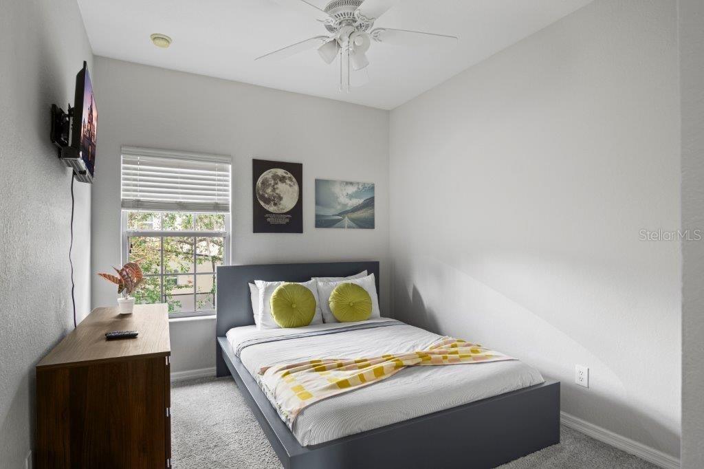 Image 12 of 35 For 2426 Caravelle Circle