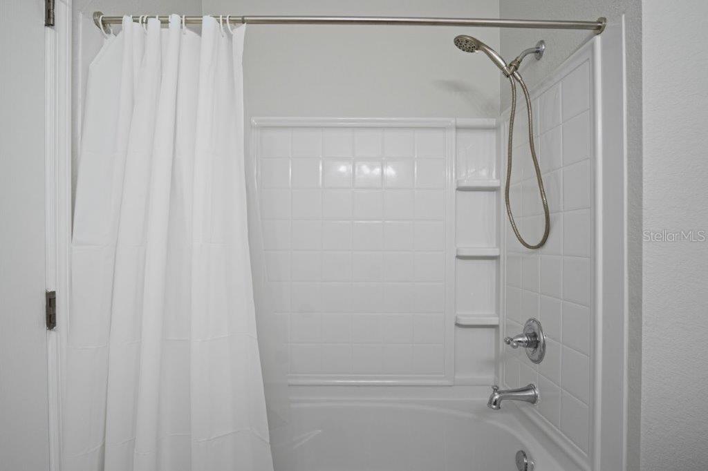 Image 25 of 35 For 2426 Caravelle Circle