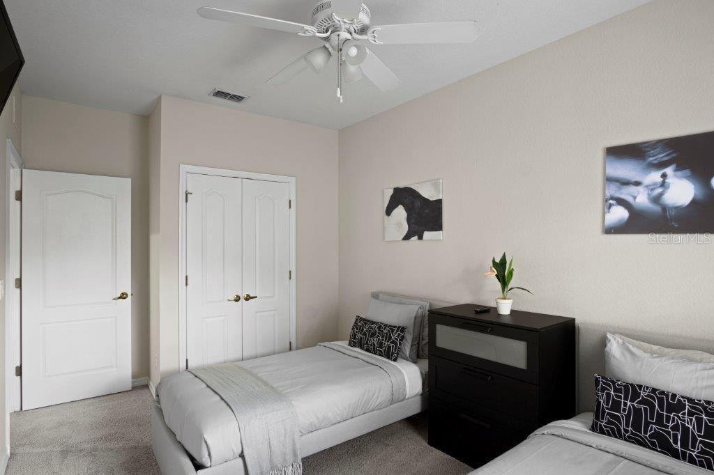 Image 8 of 35 For 2426 Caravelle Circle