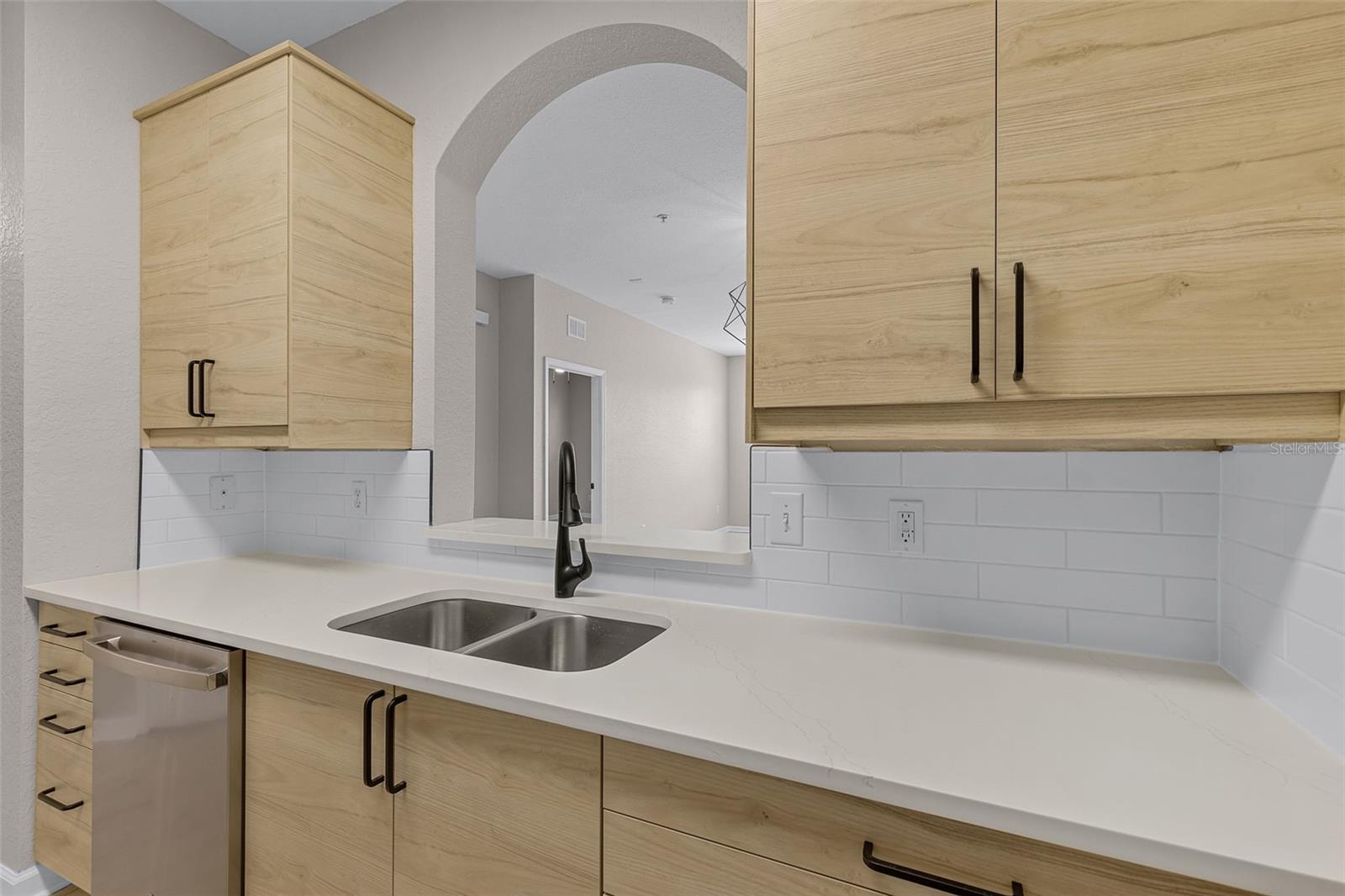 Image 3 of 25 For 2484 San Tecla St  309