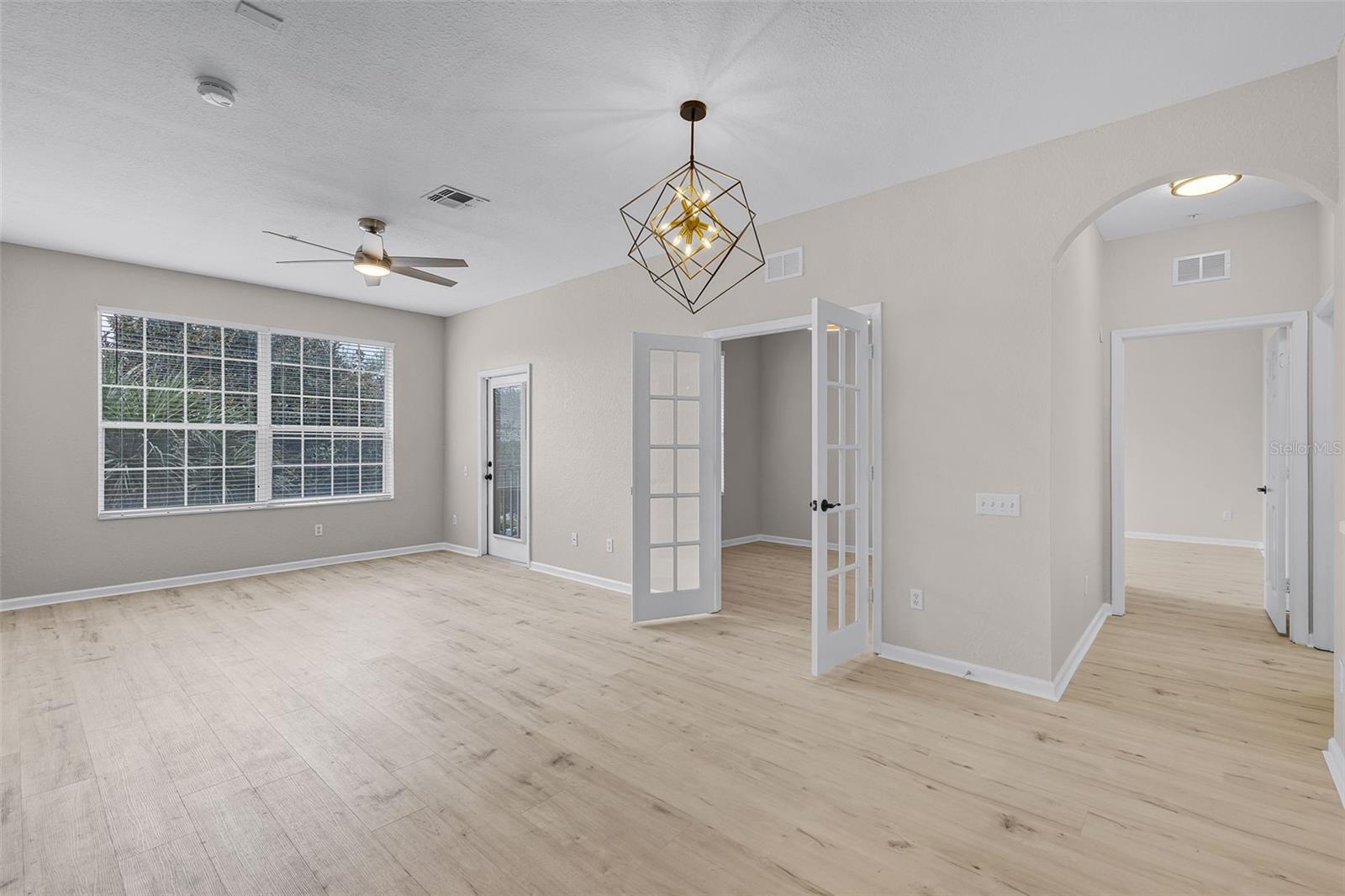 Image 4 of 25 For 2484 San Tecla St  309