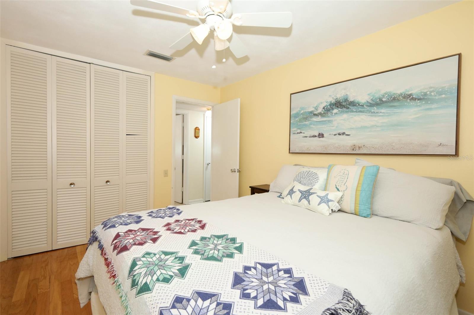 Image 24 of 48 For 670 Palm Drive