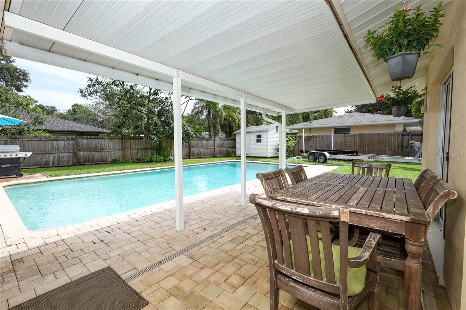 Image 32 of 48 For 670 Palm Drive
