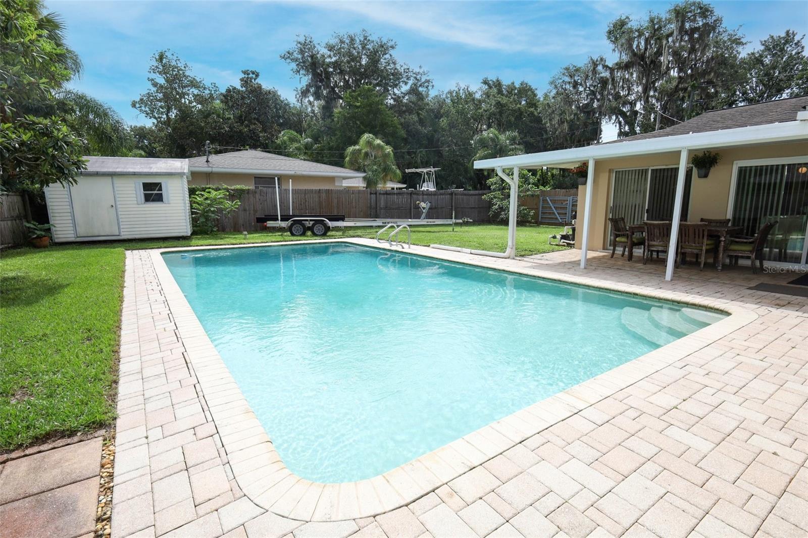 Image 35 of 48 For 670 Palm Drive