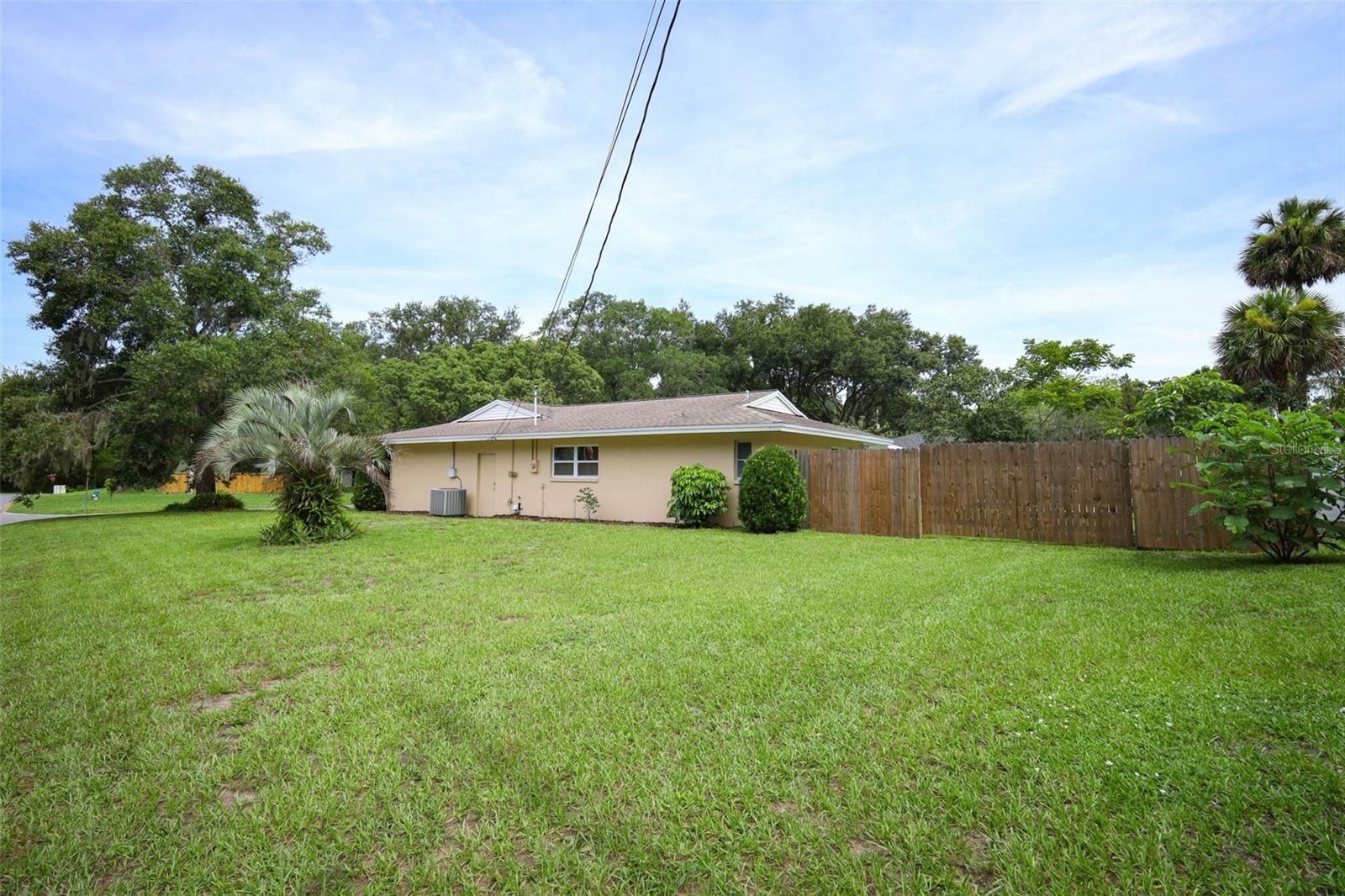 Image 40 of 48 For 670 Palm Drive