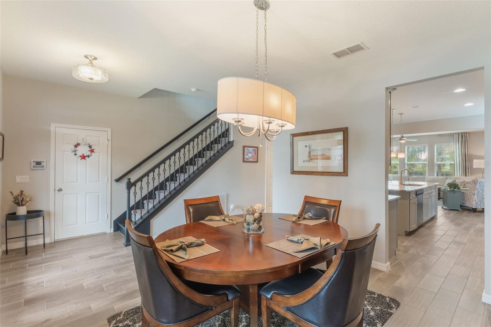 Image 4 of 53 For 3948 Parkhouse Drive