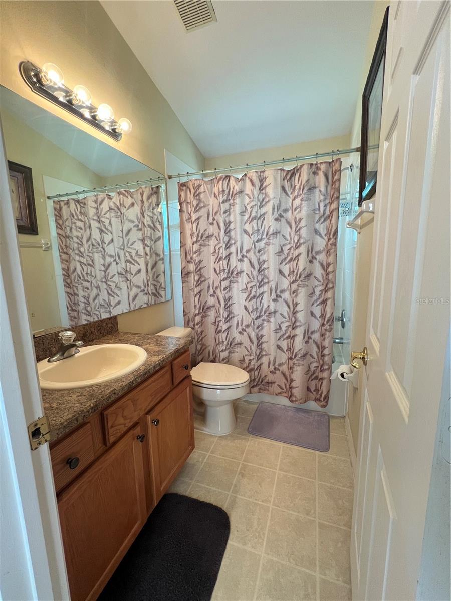 Image 21 of 31 For 15935 Heron Hill Street