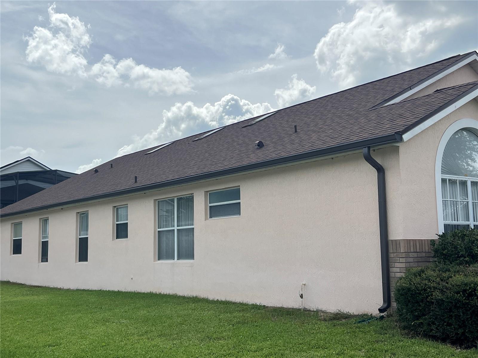 Image 3 of 31 For 15935 Heron Hill Street