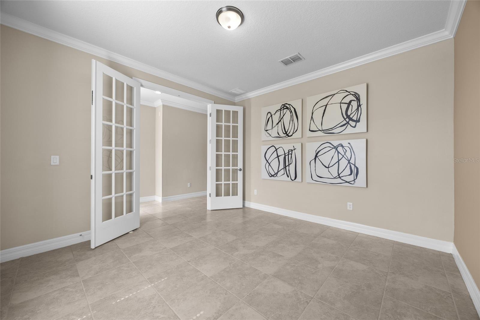 Image 11 of 73 For 2880 Lake Pointe Drive