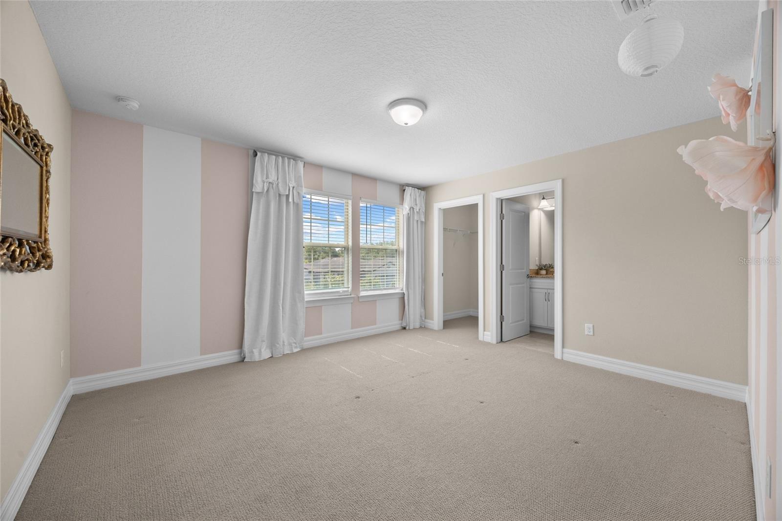 Image 48 of 73 For 2880 Lake Pointe Drive