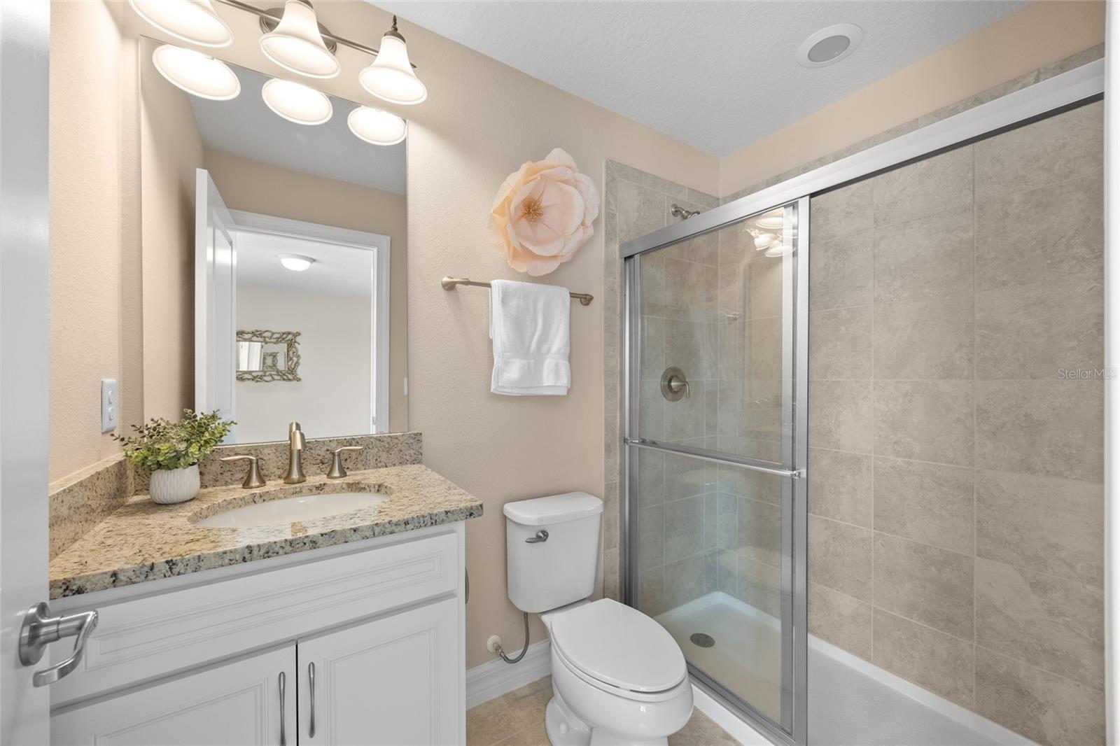 Image 49 of 73 For 2880 Lake Pointe Drive