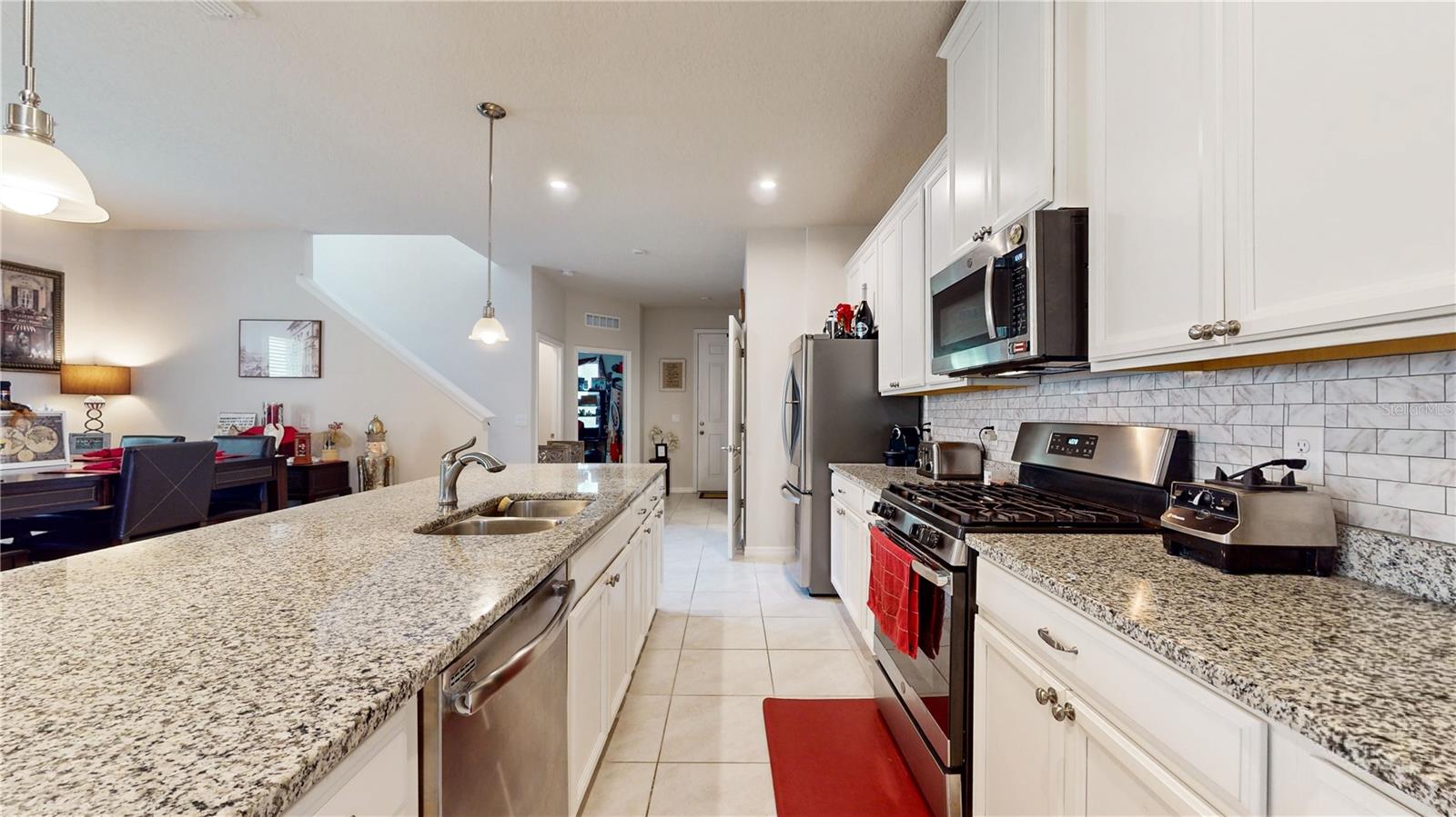 Image 4 of 38 For 16250 Firedragon Drive