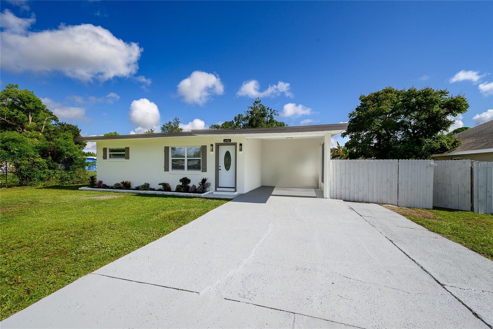 Image 2 of 31 For 2410 11th Street