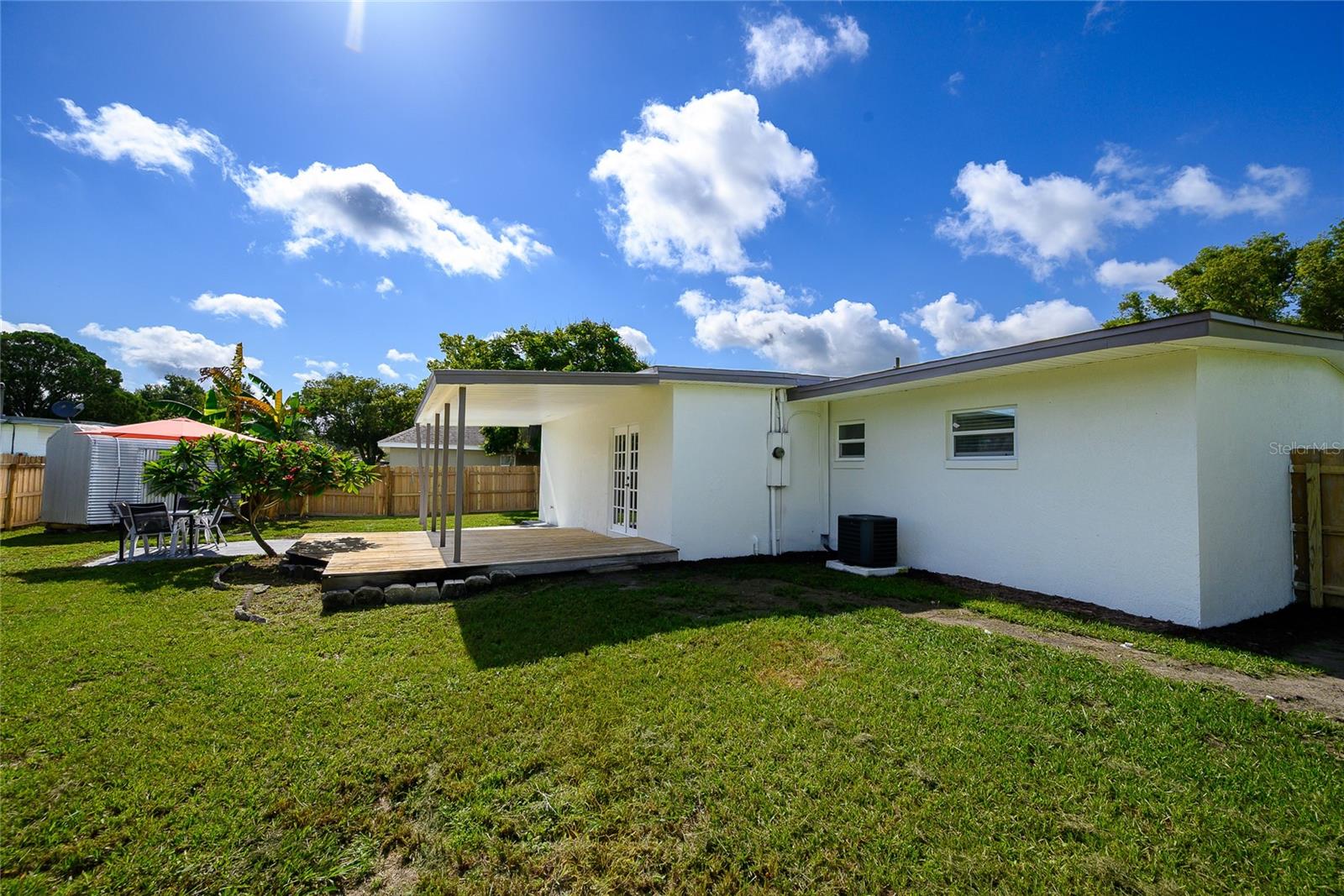 Image 21 of 31 For 2410 11th Street