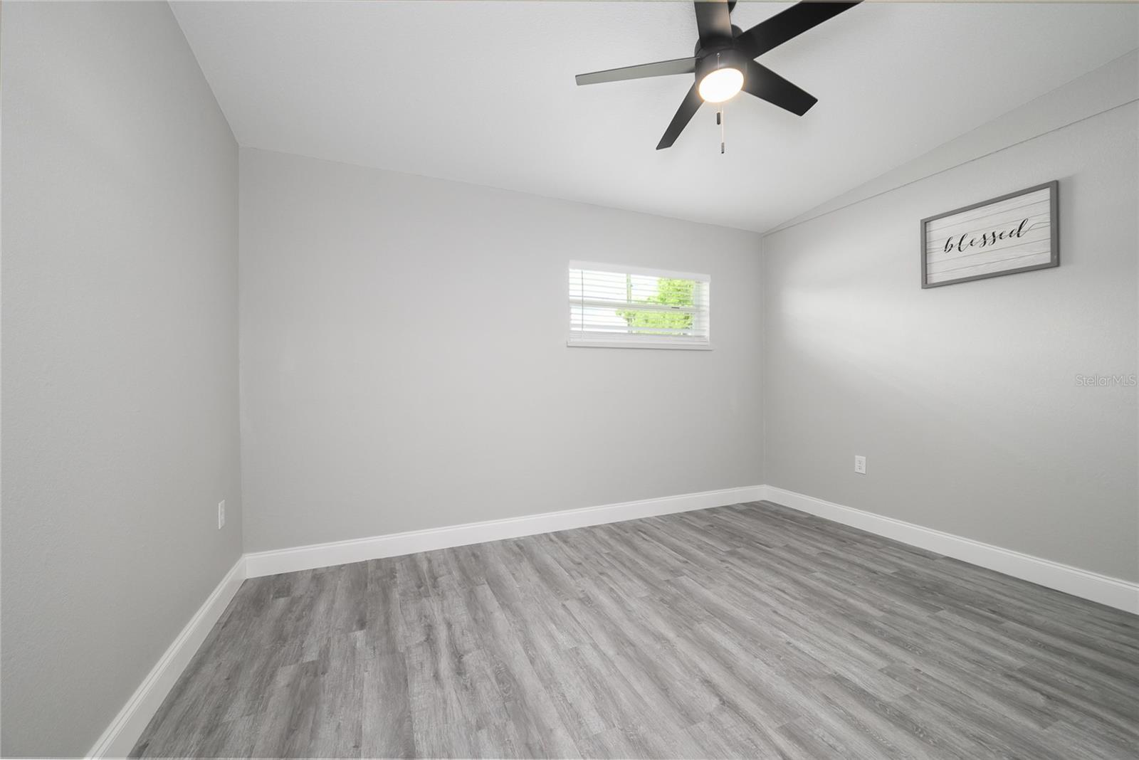 Image 7 of 31 For 2410 11th Street