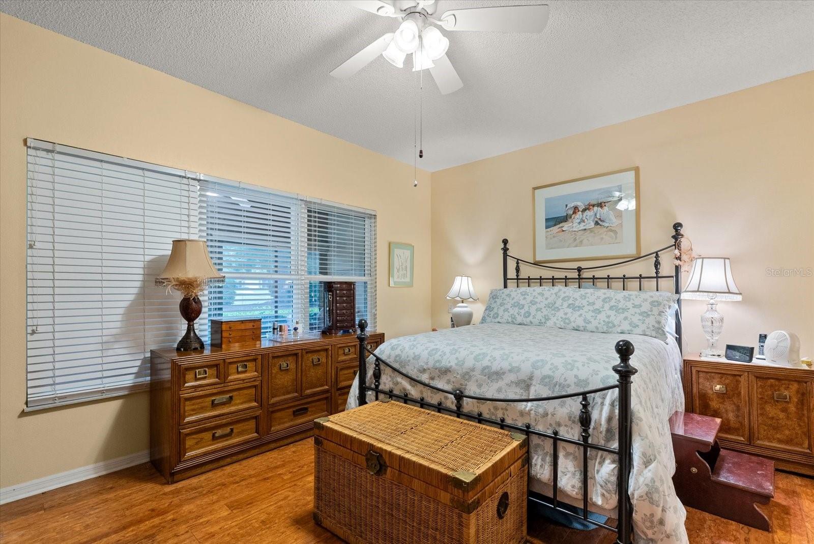 Image 10 of 26 For 6142 Sunnyvale Drive Ge