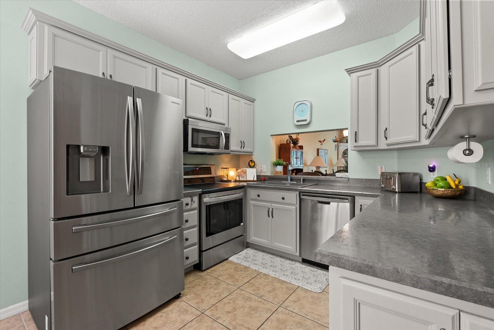 Image 7 of 26 For 6142 Sunnyvale Drive Ge