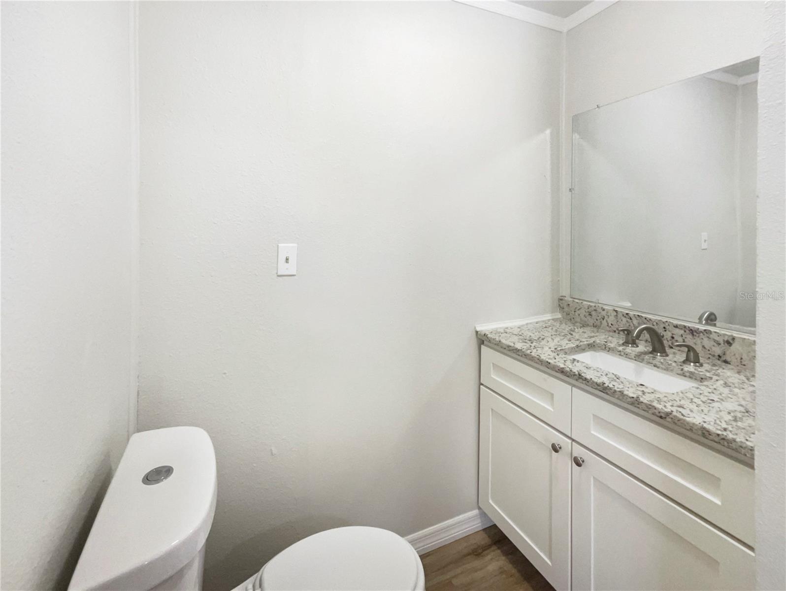 Image 18 of 23 For 1215 Merlyn Street