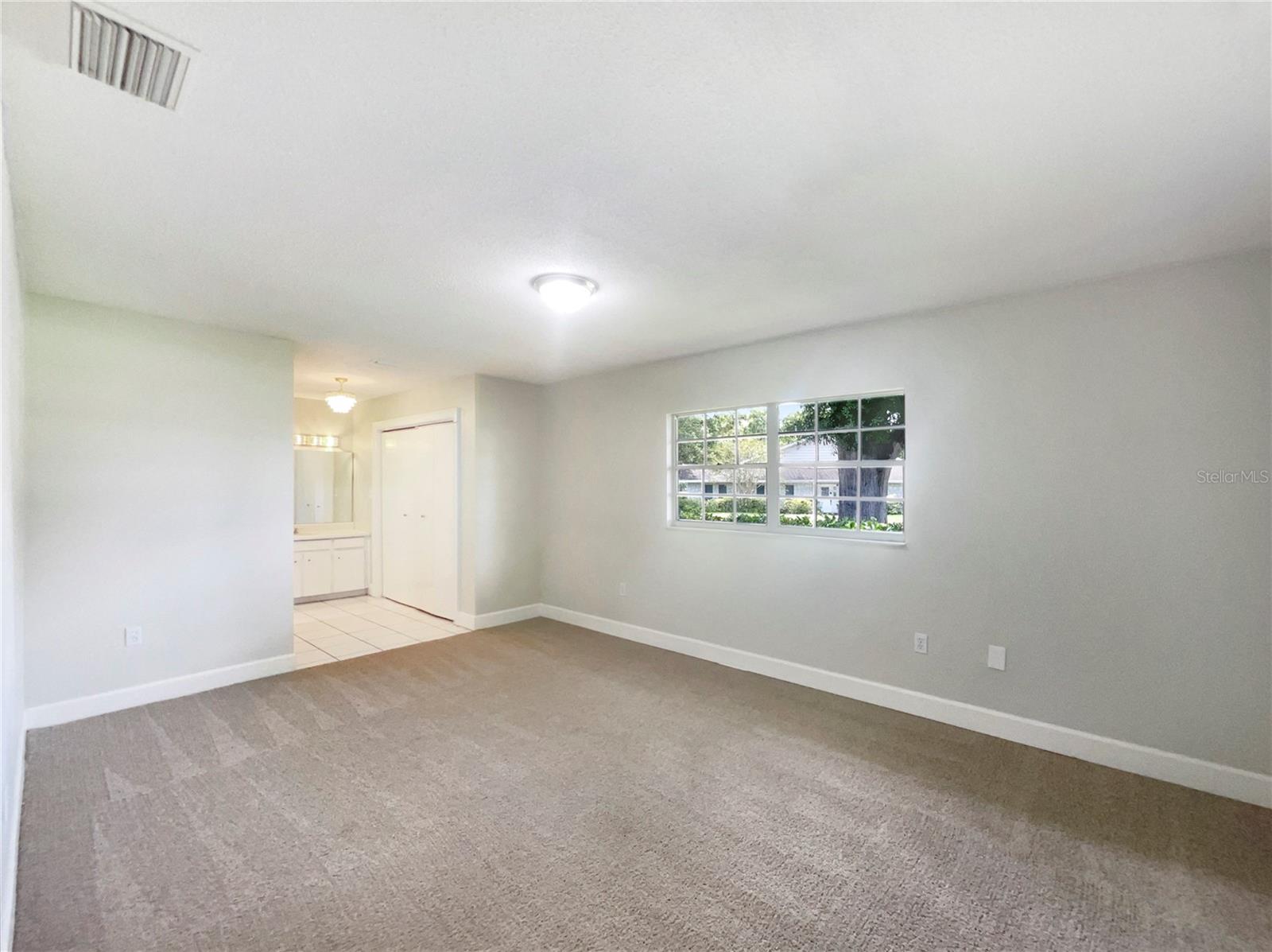 Image 9 of 23 For 1215 Merlyn Street