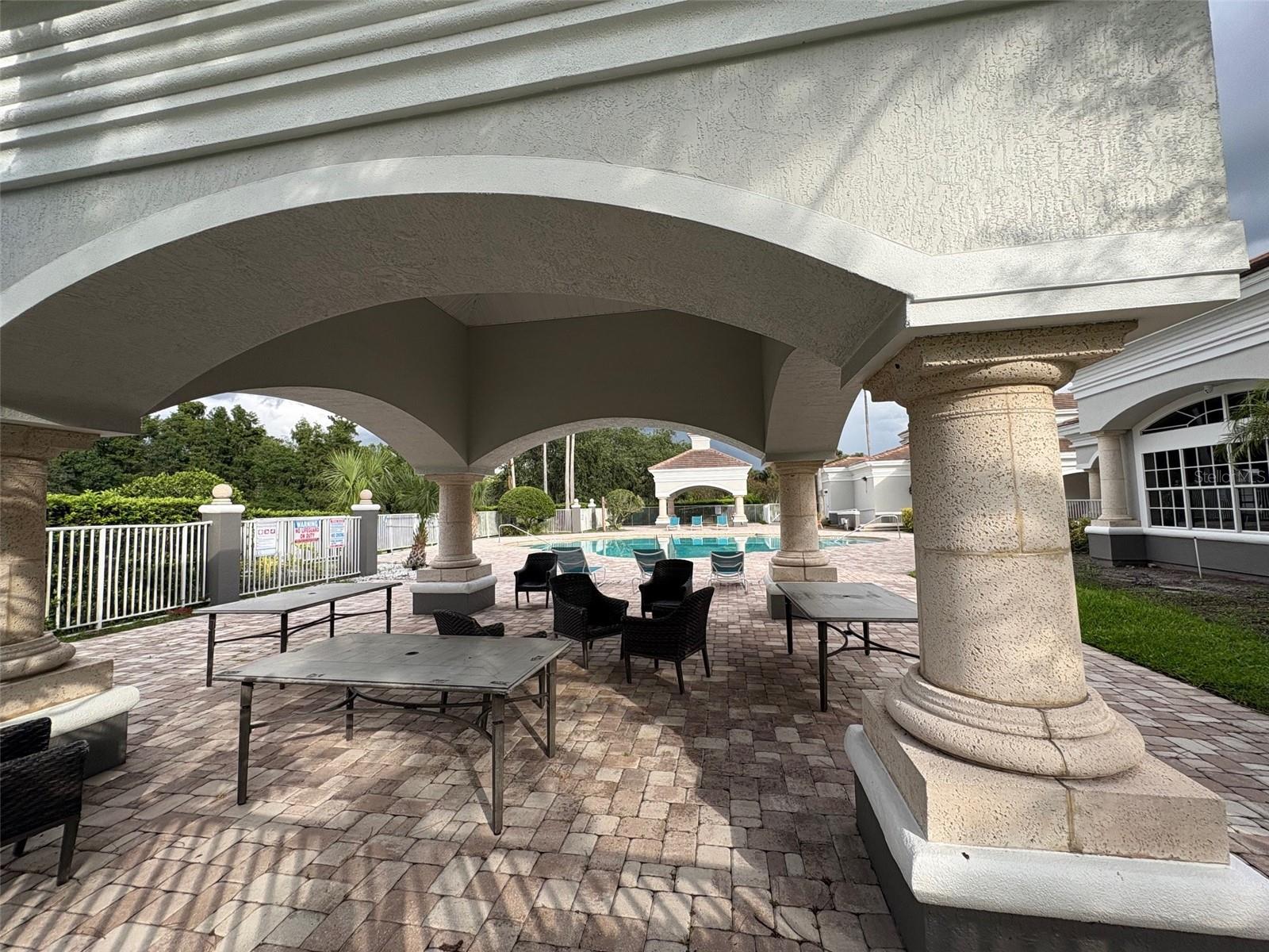 Image 18 of 18 For 13917 Fairway Island Drive 931