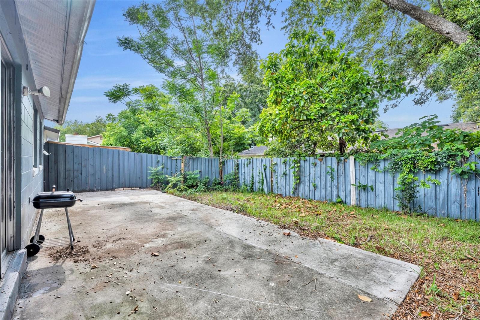 Image 19 of 23 For 7252 Harbor Heights Circle