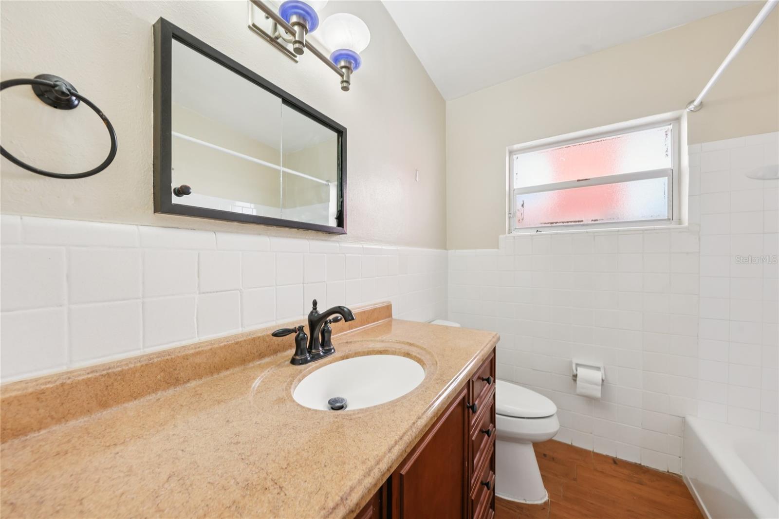 Image 14 of 26 For 1417 Harding Street