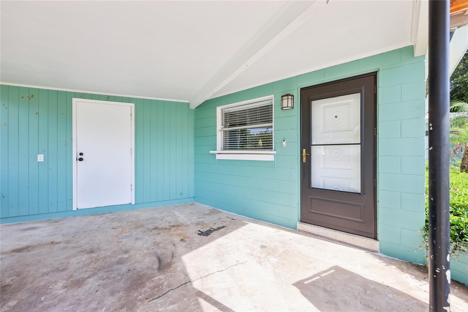 Image 3 of 26 For 1417 Harding Street
