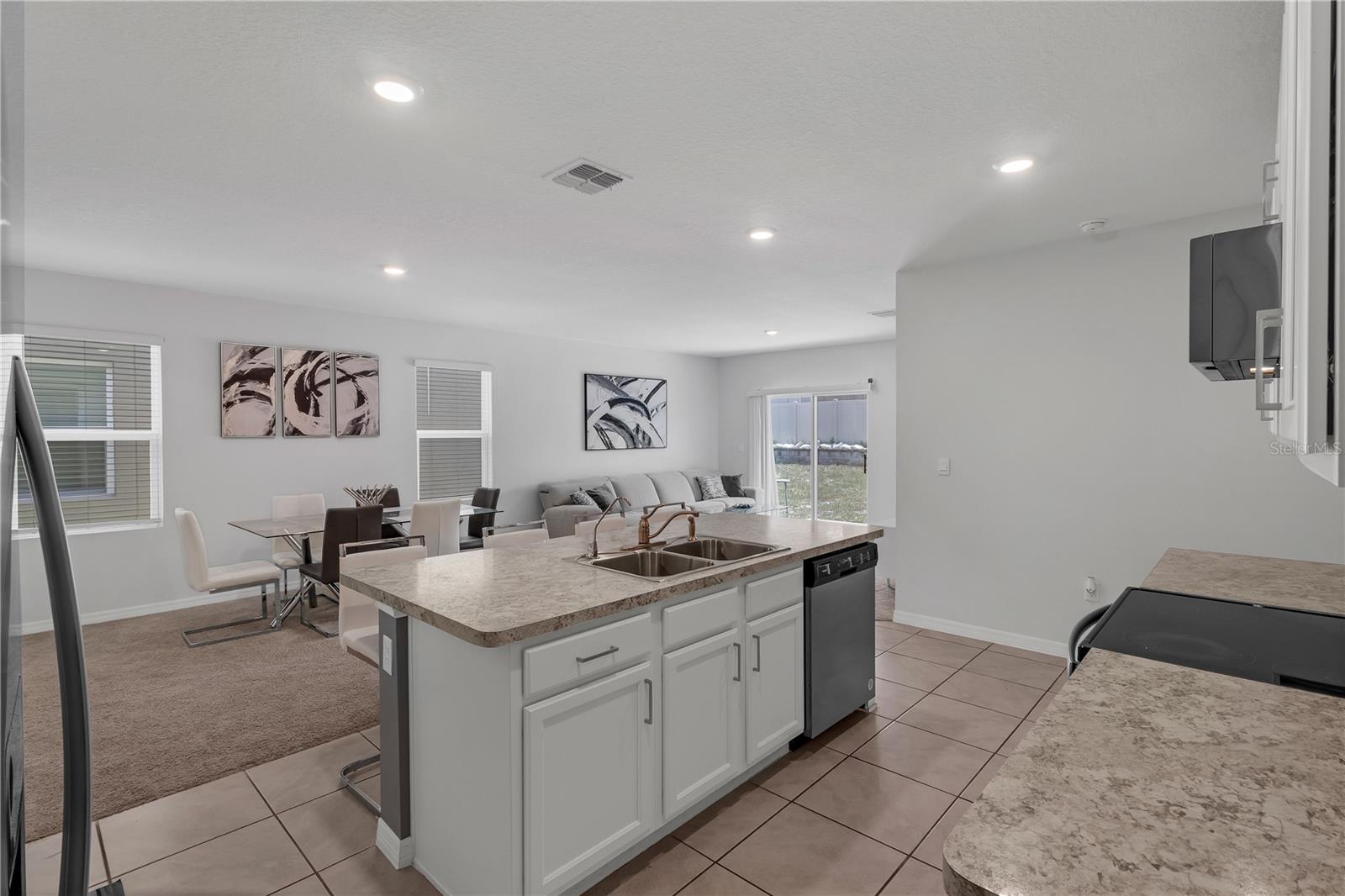 Image 15 of 41 For 1296 Berry Lane