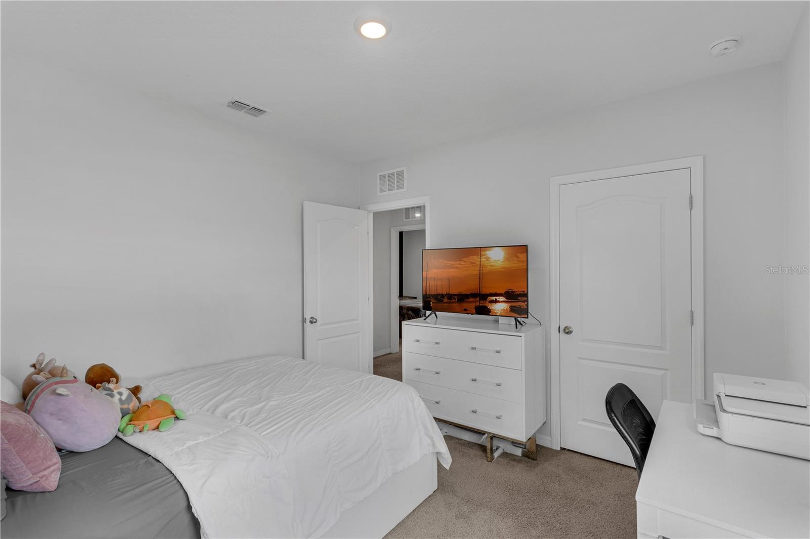 Image 26 of 41 For 1296 Berry Lane