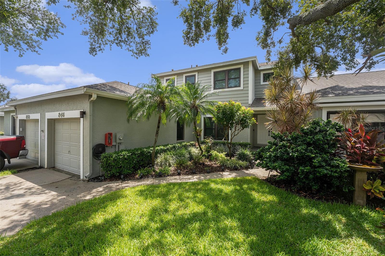 Image 5 of 28 For 846 Glades Court Ne