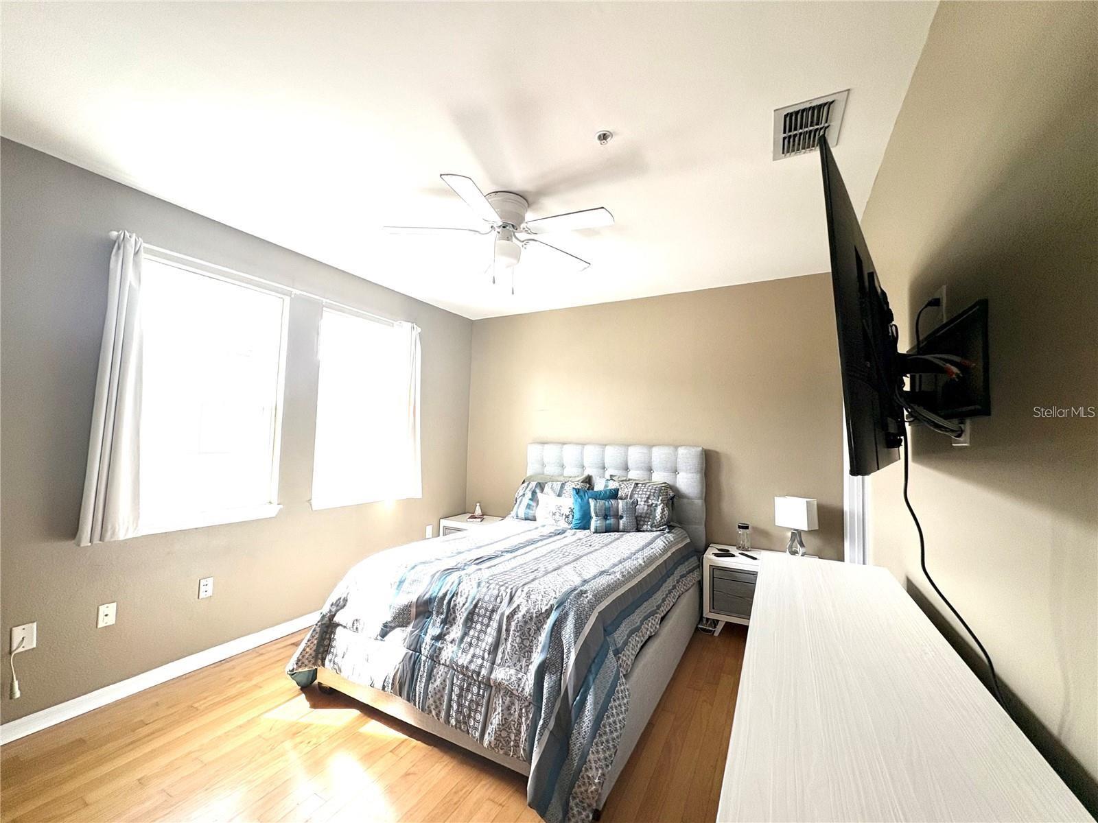 Image 11 of 27 For 6575 Time Square Avenue 101