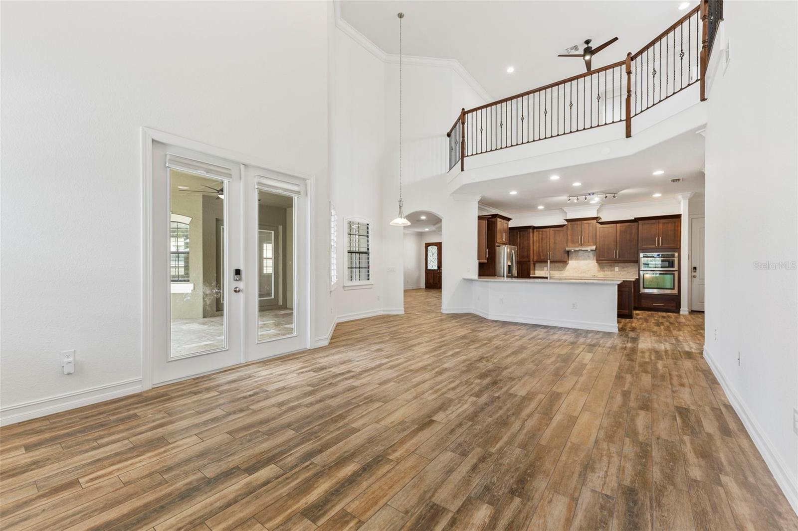 Image 16 of 60 For 10020 Hatton Circle