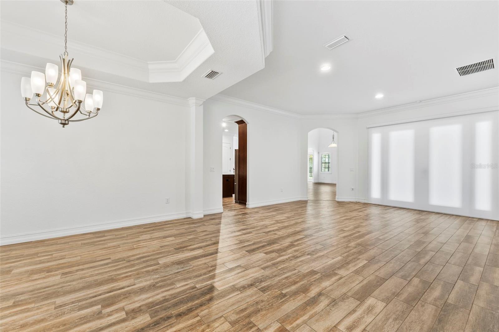 Image 18 of 60 For 10020 Hatton Circle