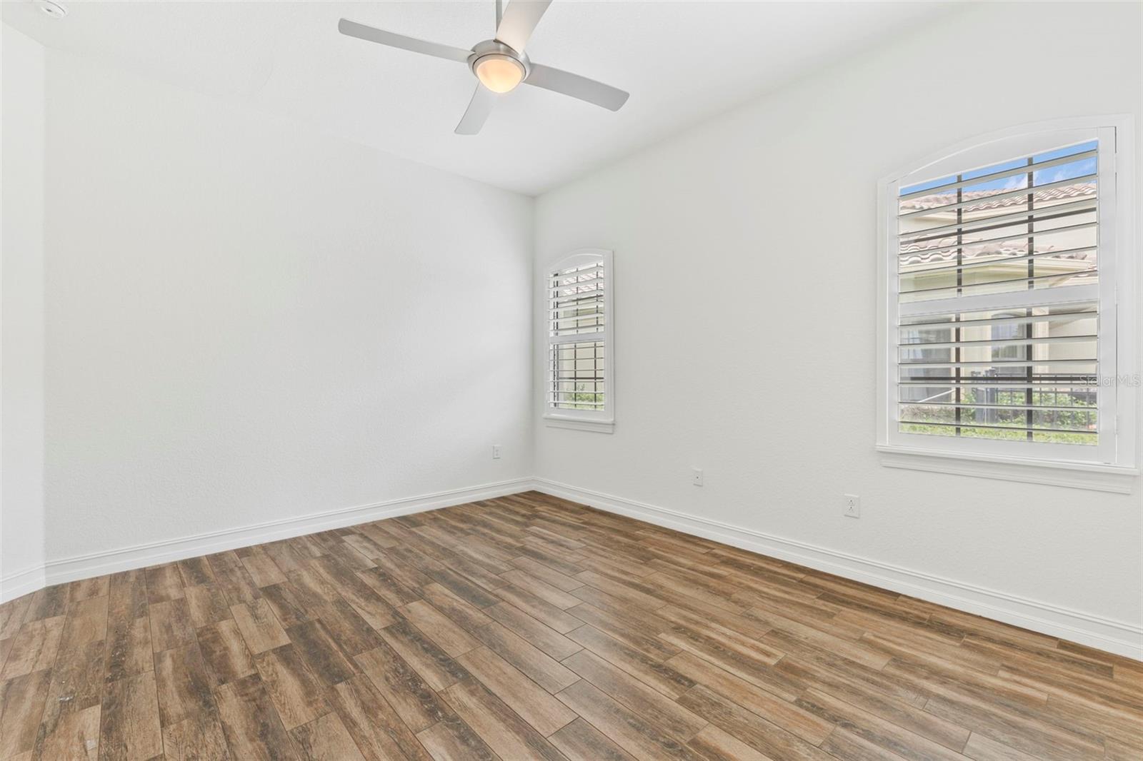 Image 29 of 60 For 10020 Hatton Circle