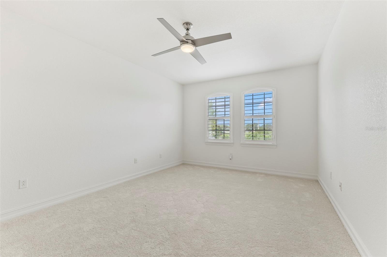 Image 37 of 60 For 10020 Hatton Circle