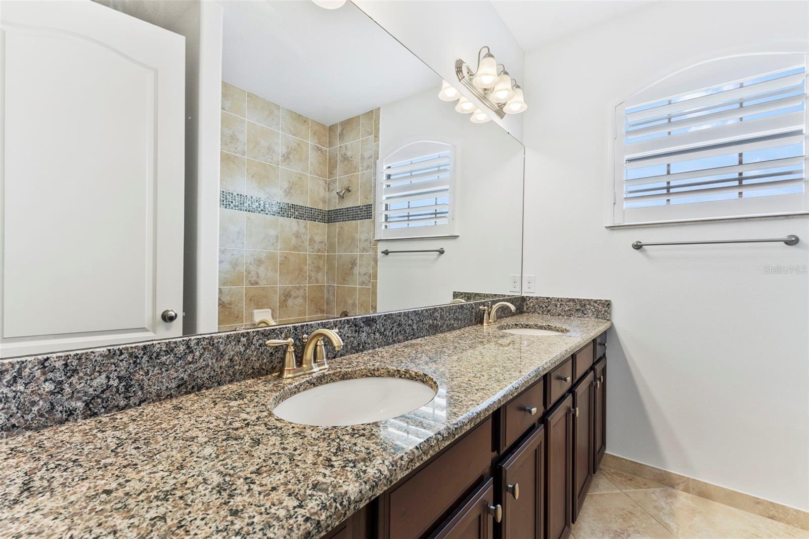 Image 38 of 60 For 10020 Hatton Circle