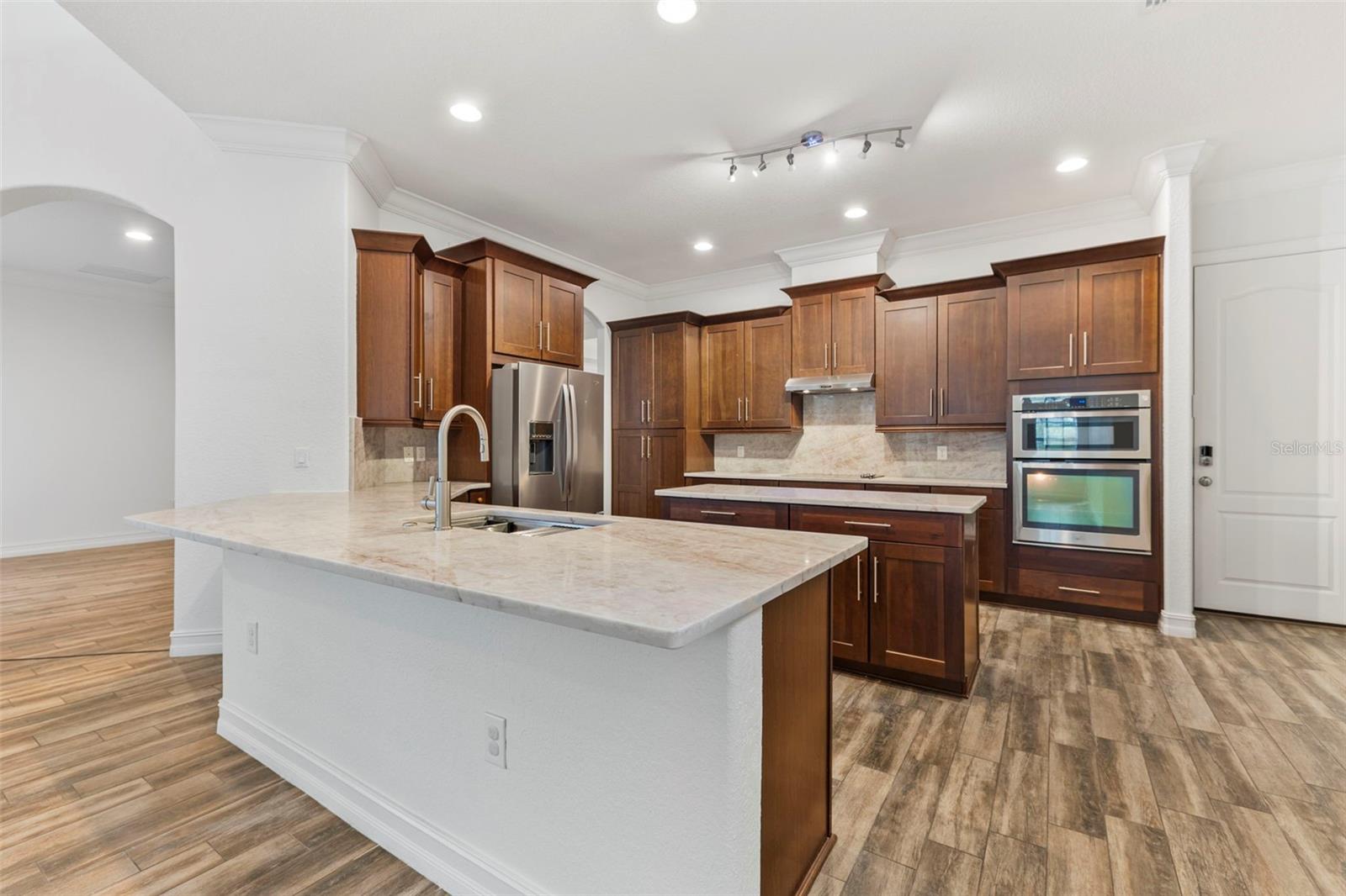 Image 9 of 60 For 10020 Hatton Circle
