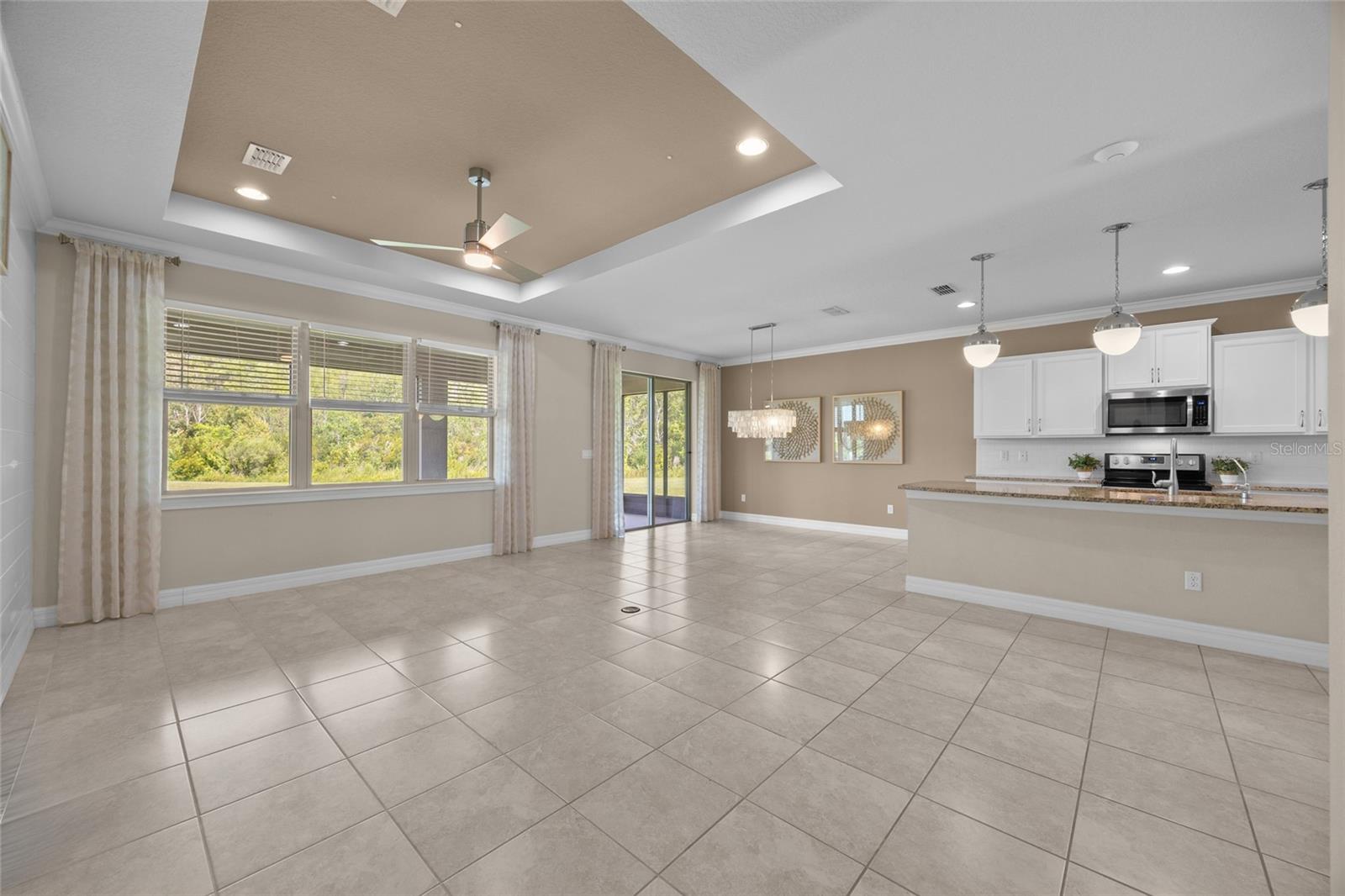 Image 10 of 62 For 2880 Lake Pointe Drive