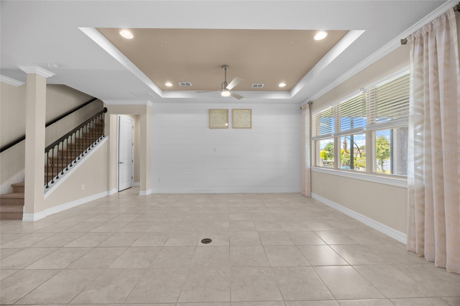 Image 11 of 62 For 2880 Lake Pointe Drive