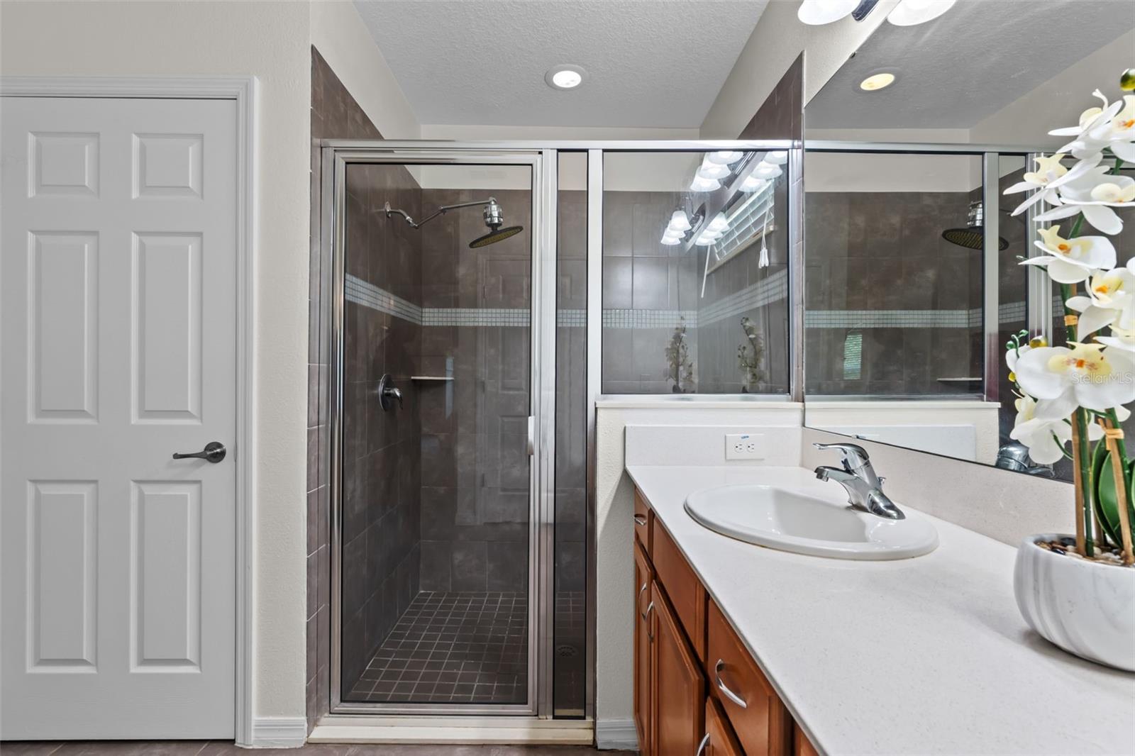 Image 20 of 65 For 1330 Bucktail Court