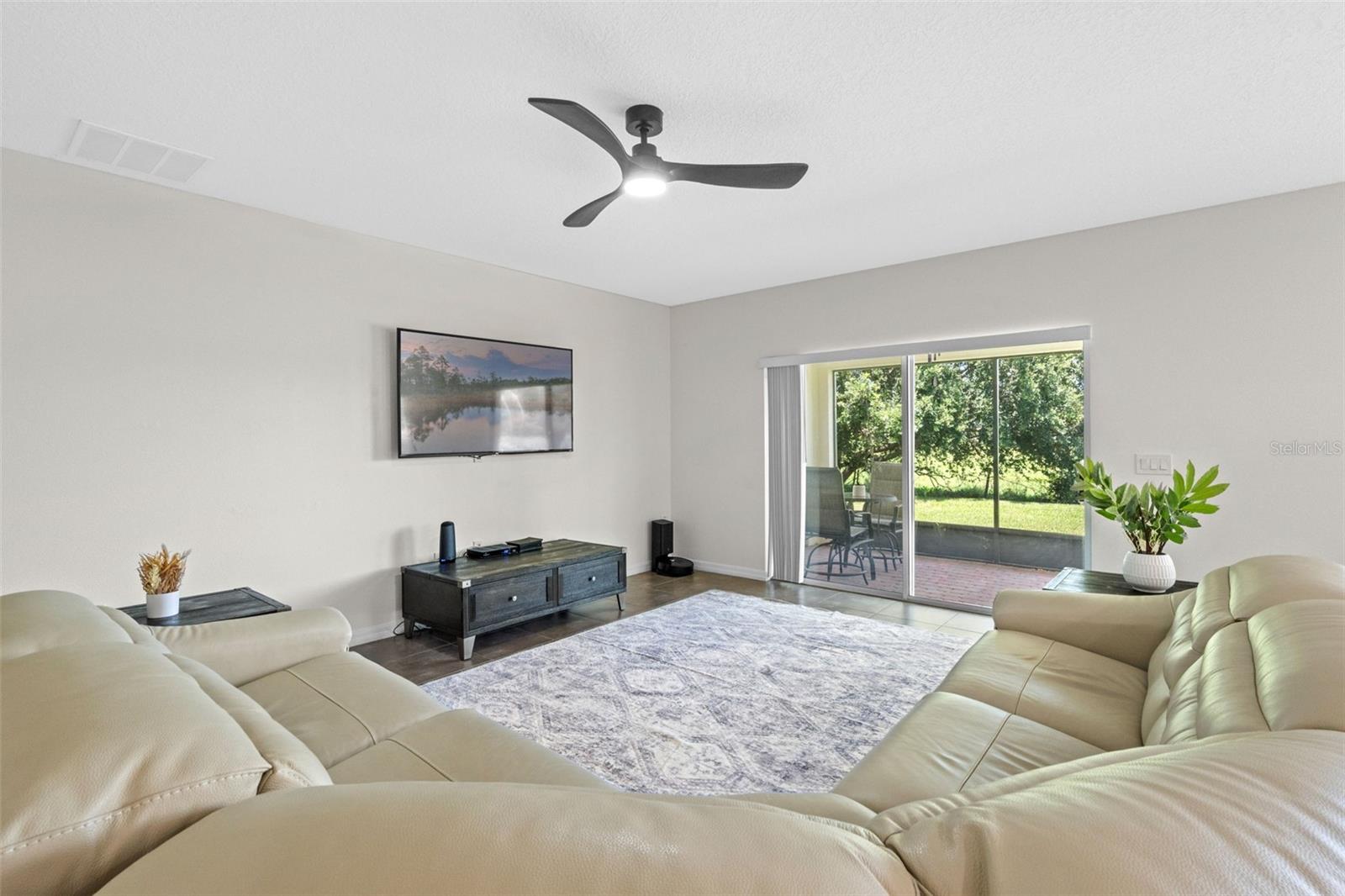 Image 22 of 65 For 1330 Bucktail Court