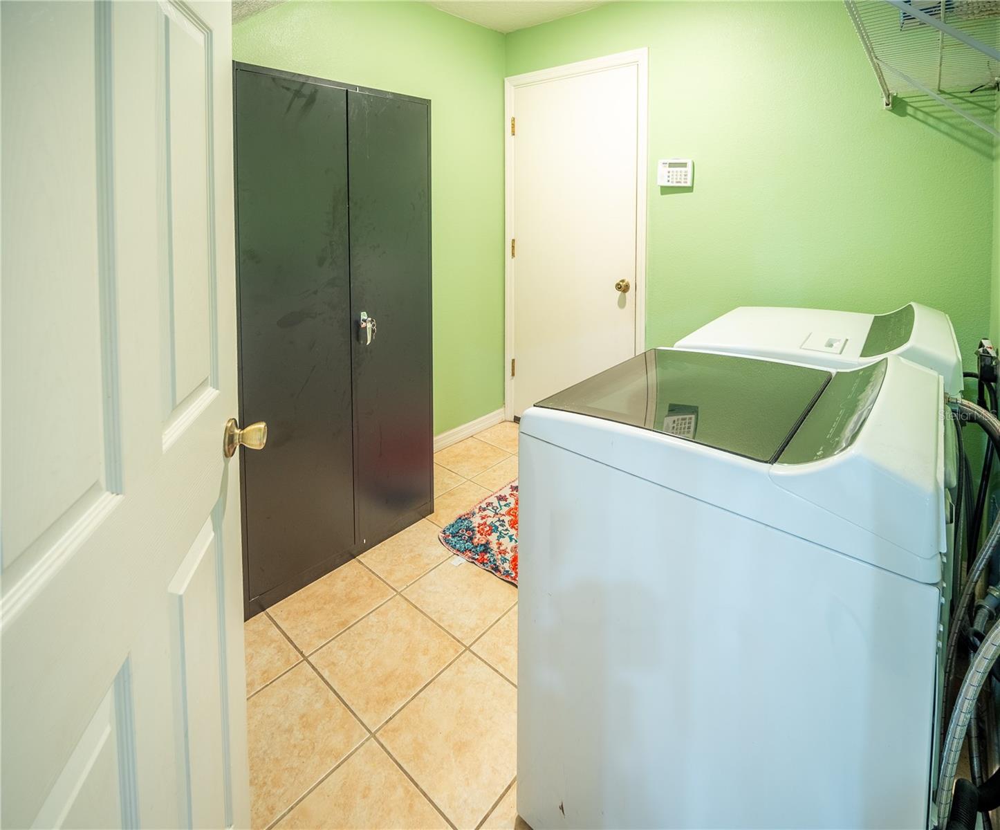 Image 13 of 31 For 6420 Addax Avenue
