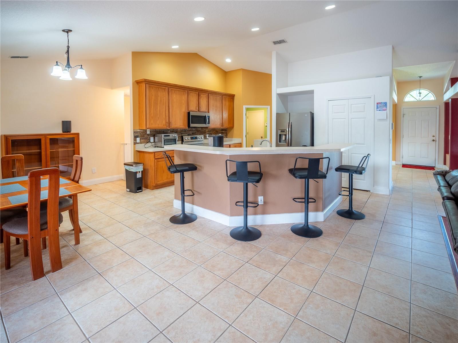 Image 8 of 31 For 6420 Addax Avenue