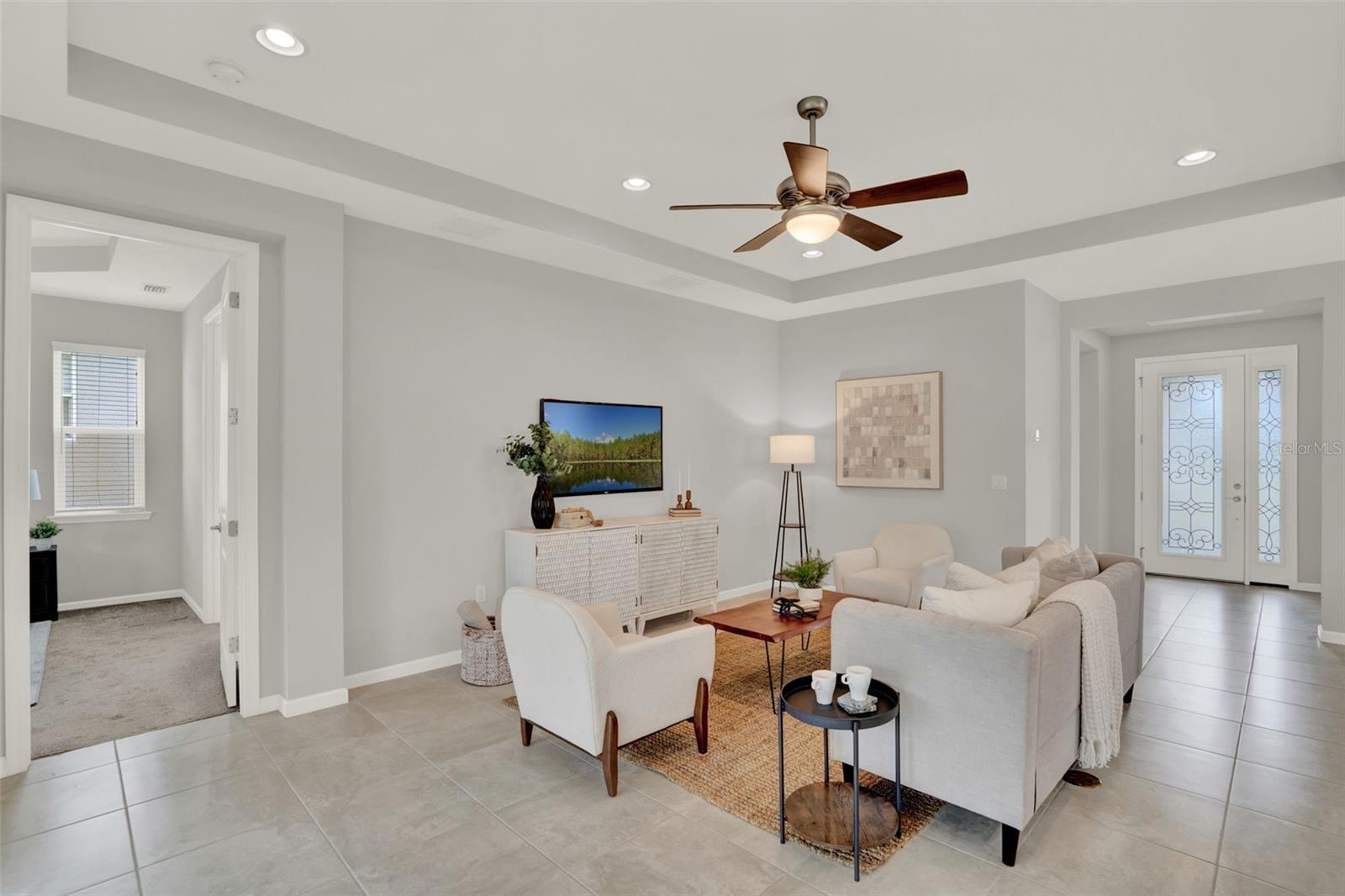 Image 14 of 49 For 470 Briarbrook Way