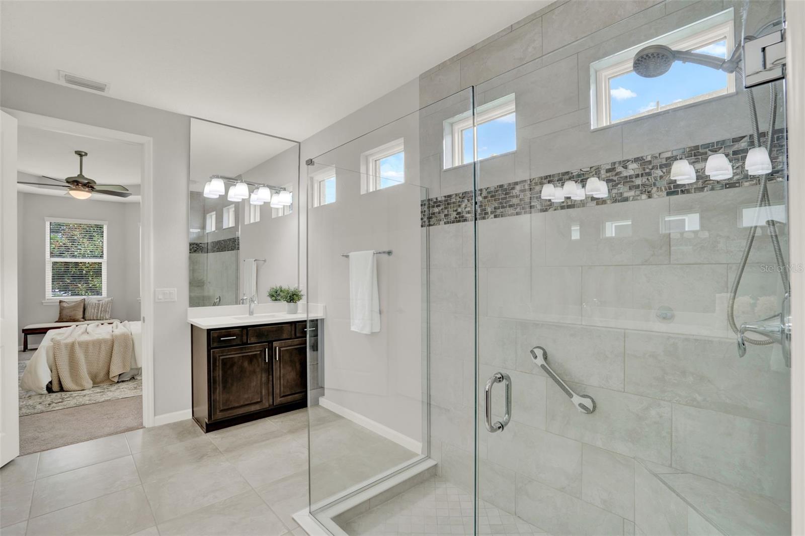 Image 19 of 49 For 470 Briarbrook Way