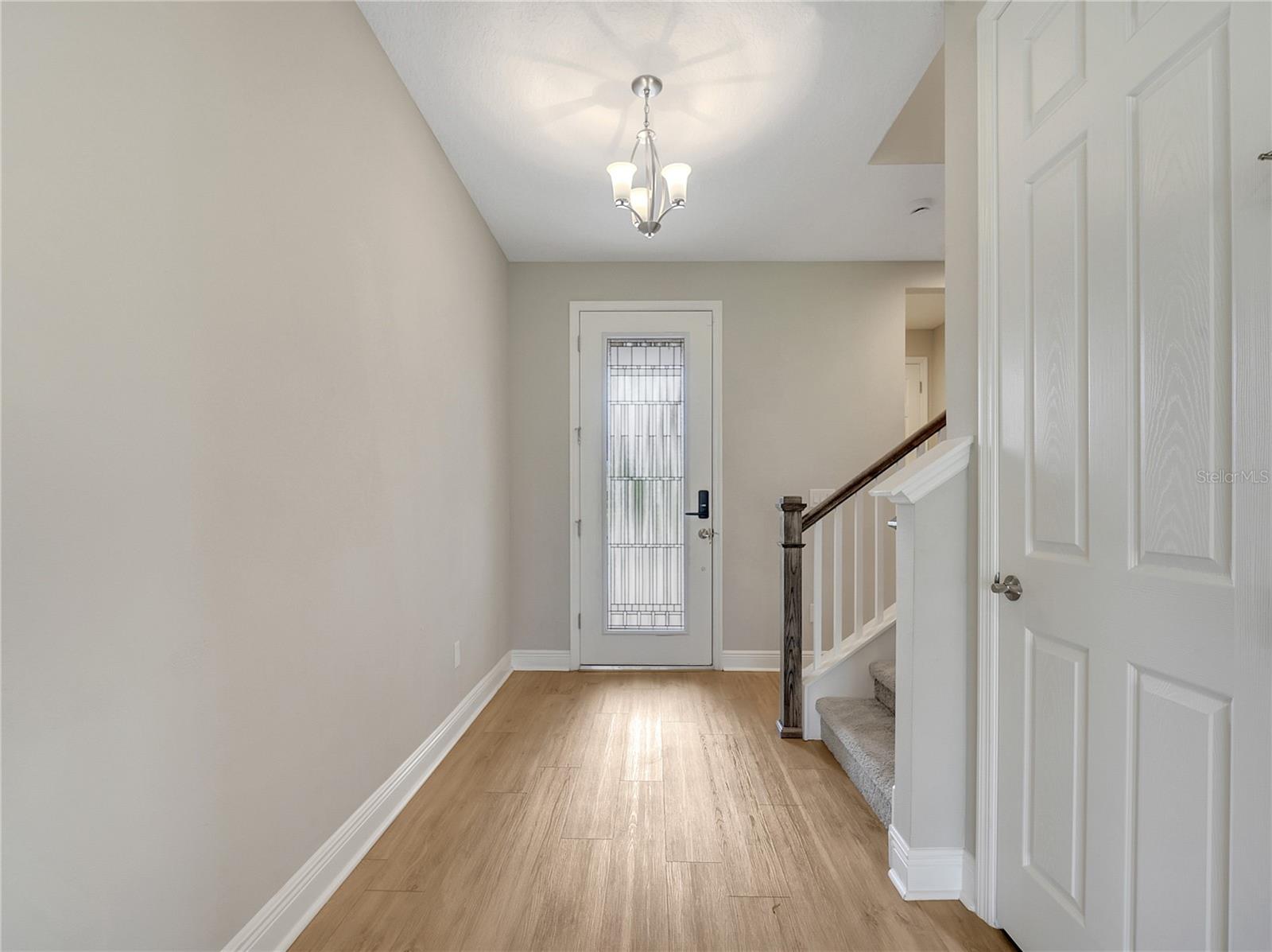 Image 4 of 57 For 14825 Paddock Pond Avenue