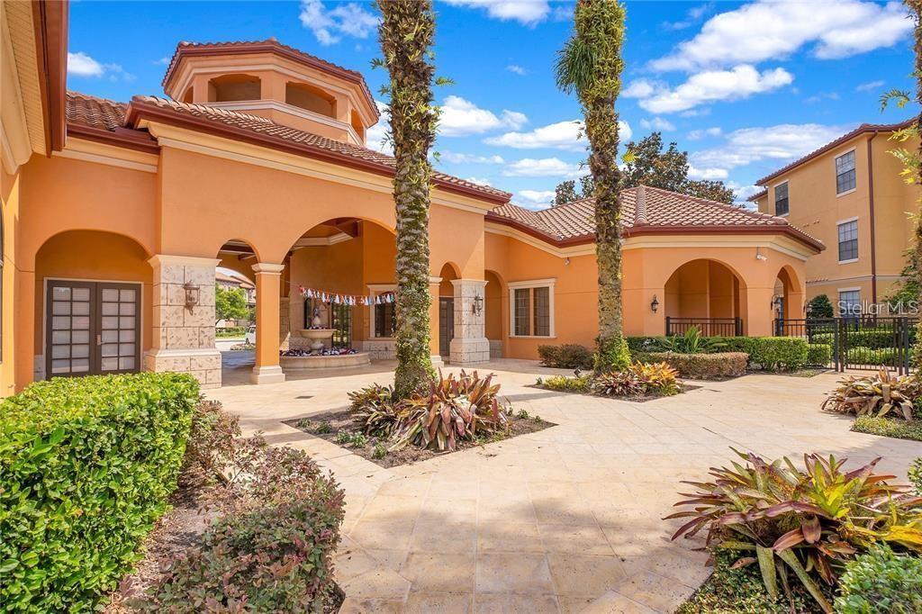 Image 18 of 22 For 6153 Metrowest Boulevard 205