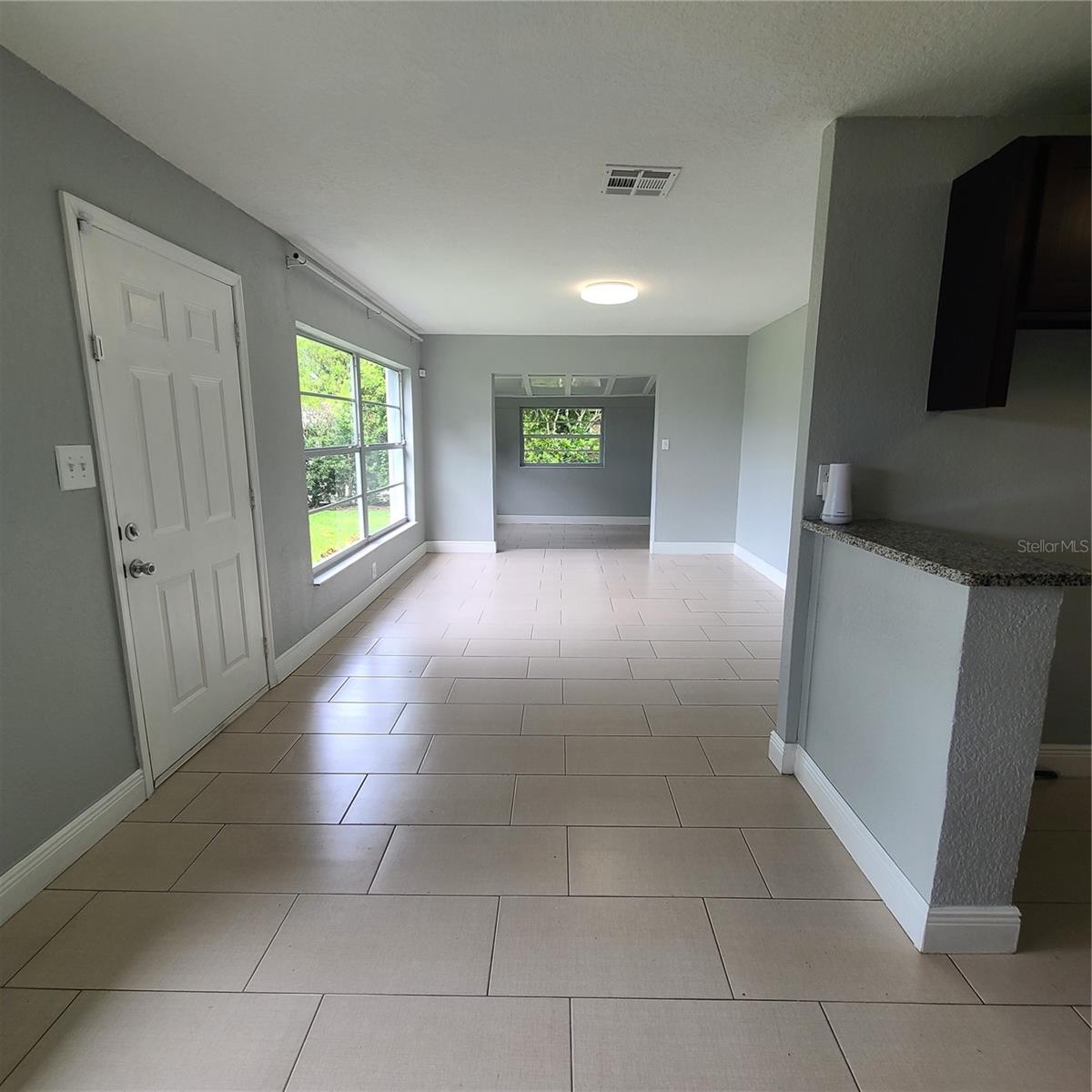 Image 8 of 30 For 4118 Kirkland Boulevard