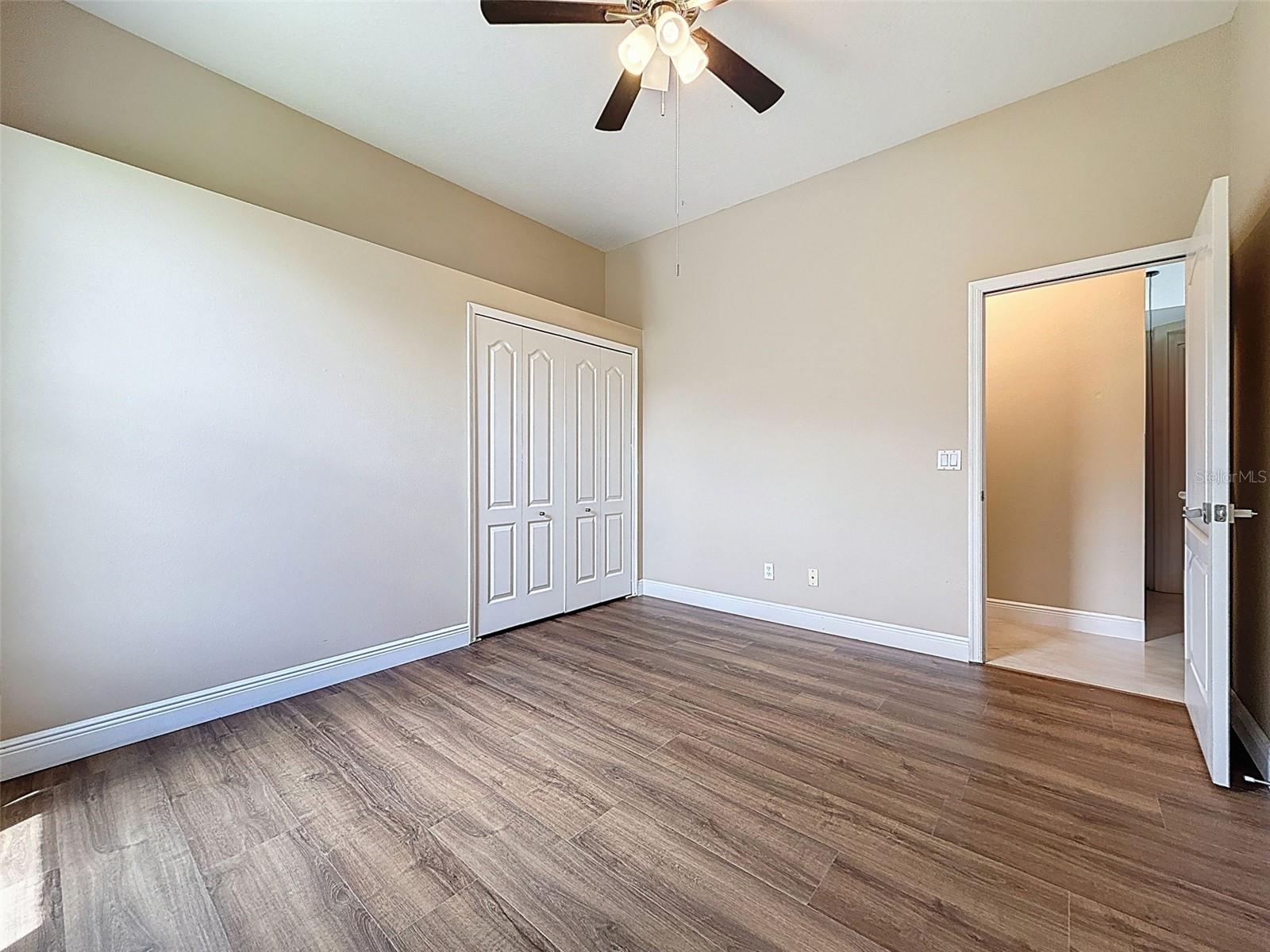 Image 43 of 60 For 11043 Creighton Drive